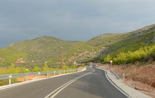 ΚΑΤΑΣΚΕΥΗ ΕΘΝΙΚΗΣ ΟΔΟΥ ΠΕΡΑΧΩΡΑΣ – ΛΙΜΝΗΣ ΒΟΥΛΙΑΓΜΕΝΗΣ / NATIONAL ROAD CONSTRUCTION OF PERACHORA – LAKE VOULIAGMENI